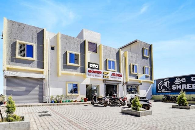 هتل Anjana Residency