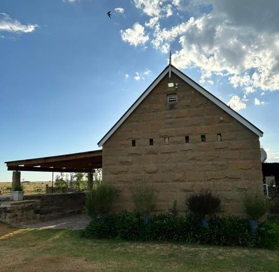 Отель Eittel Guest Farm Cottage