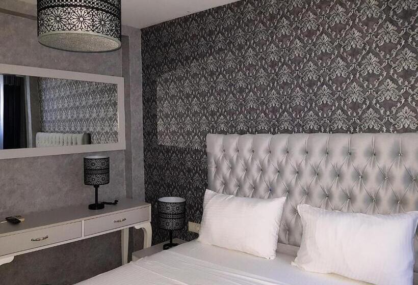 فندق şeri̇fe Hanim Konagi