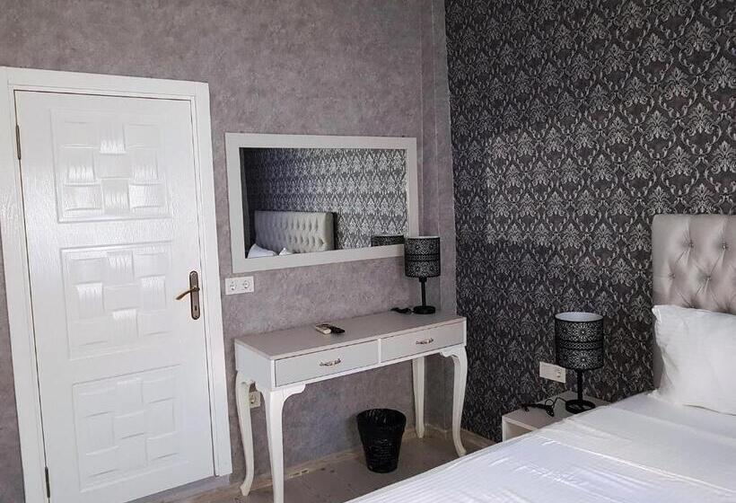 فندق şeri̇fe Hanim Konagi