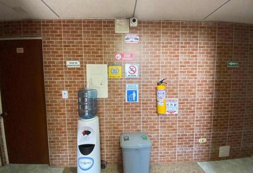 בית מלון כפרי La Herradura