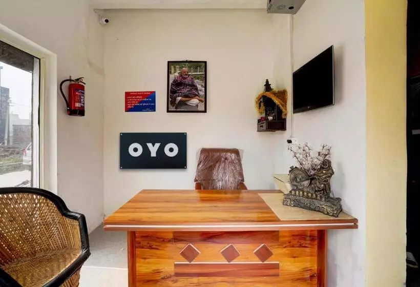 Hotelli Oyo Unique Guest House