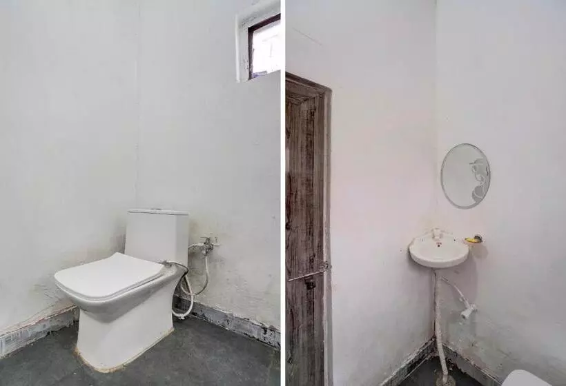 Hotelli Oyo Unique Guest House