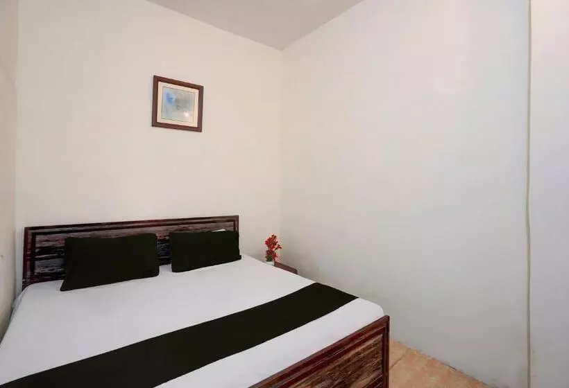 Hotelli Oyo Unique Guest House