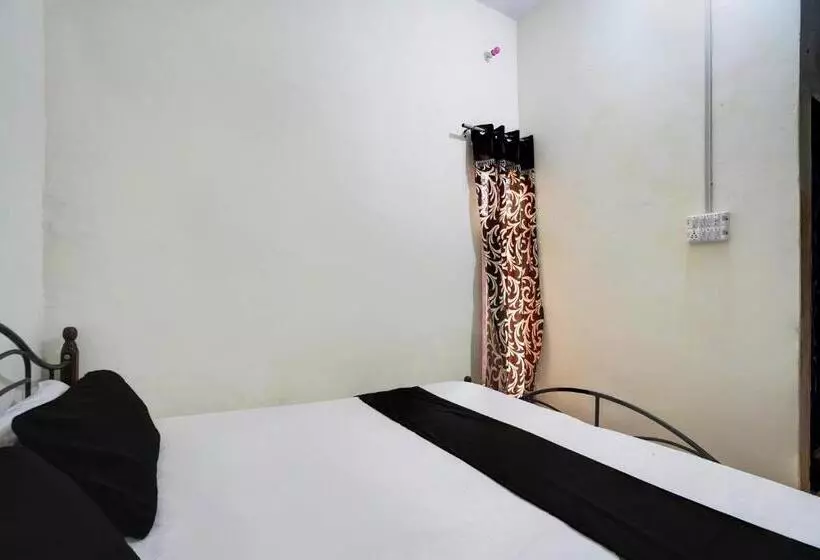 Hotelli Oyo Unique Guest House