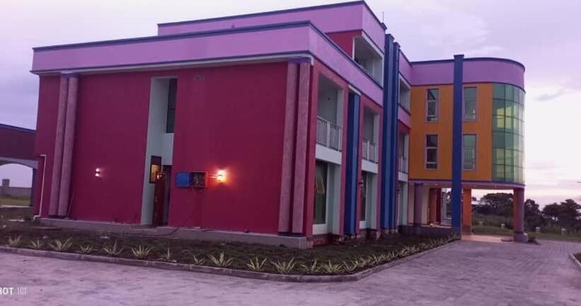 هتل Panorama Kyenjojo