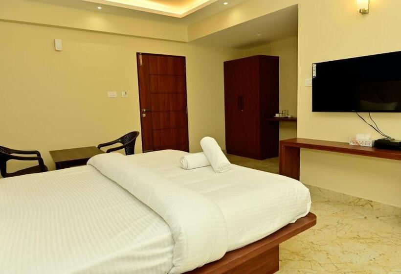 Hotel Downtown Pr Groups Raashi Residency