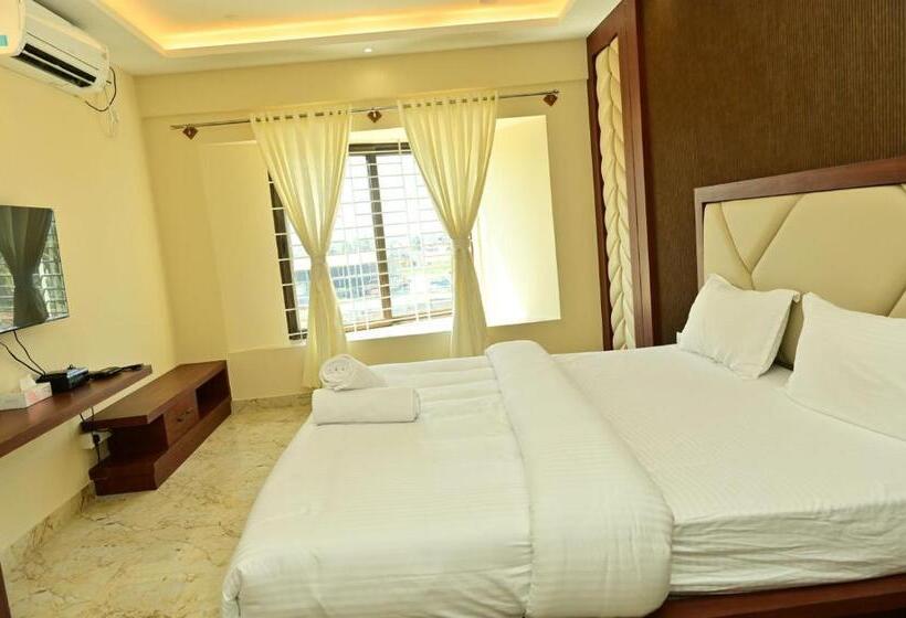 Hotel Downtown Pr Groups Raashi Residency