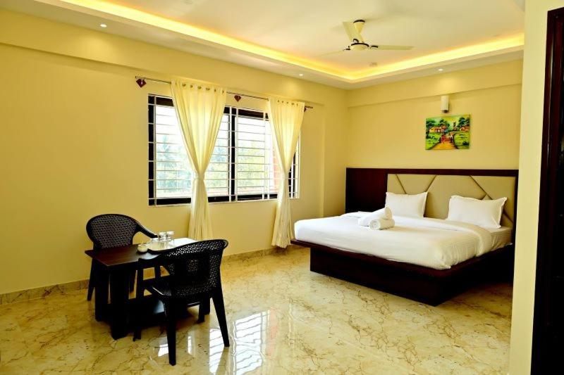 Hotel Downtown Pr Groups Raashi Residency