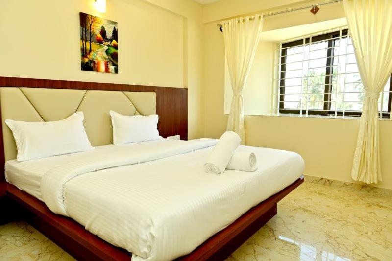 Hotel Downtown Pr Groups Raashi Residency