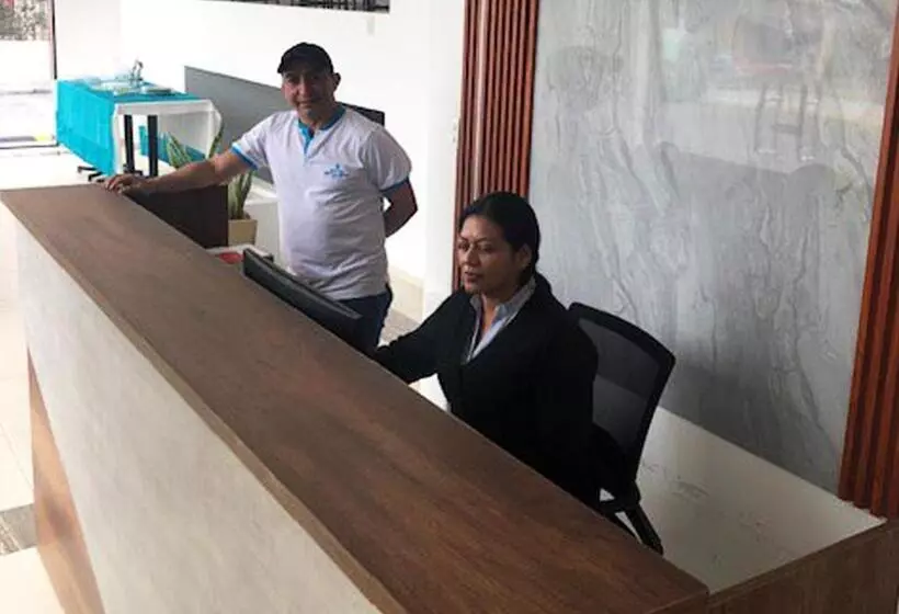 Hotelli Suites La Fontana