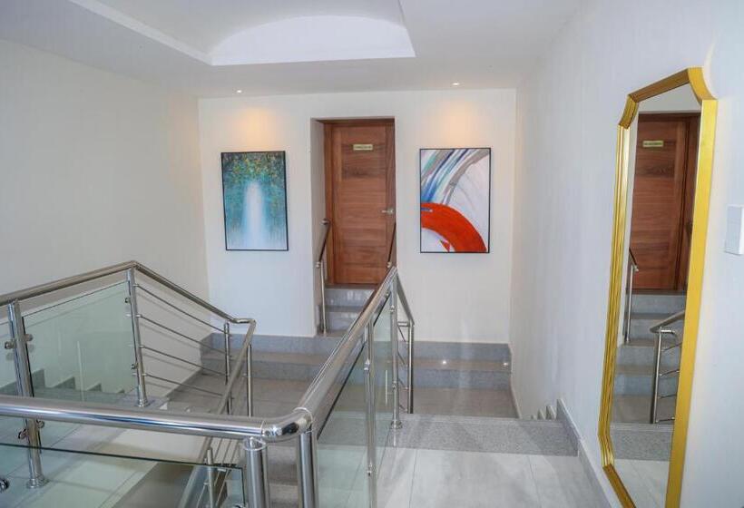 Jomys Hotel En Higüey