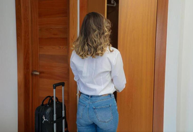 Jomys Hotel En Higüey