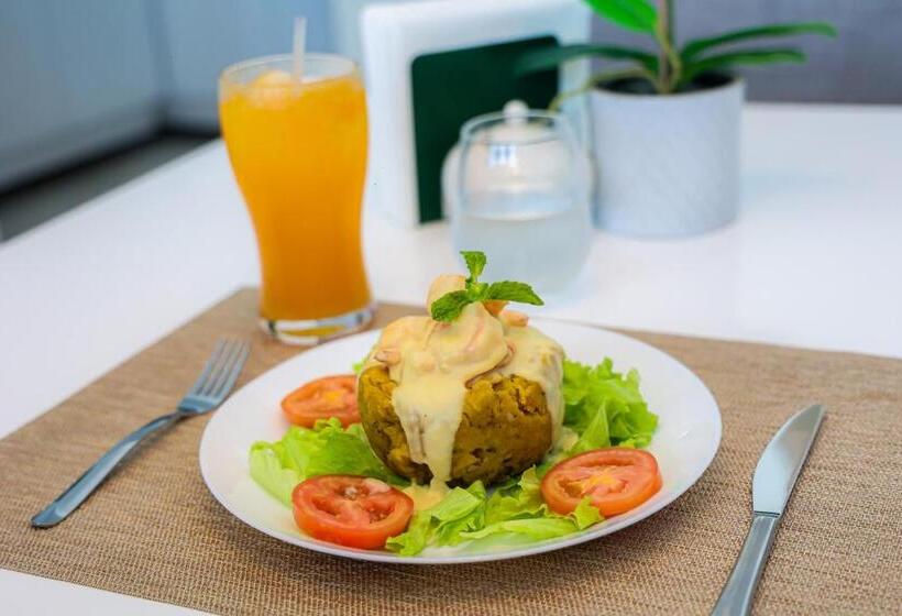 Jomys Hotel En Higüey