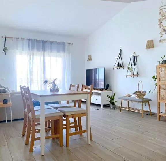 پانسیون Amora S Guest House