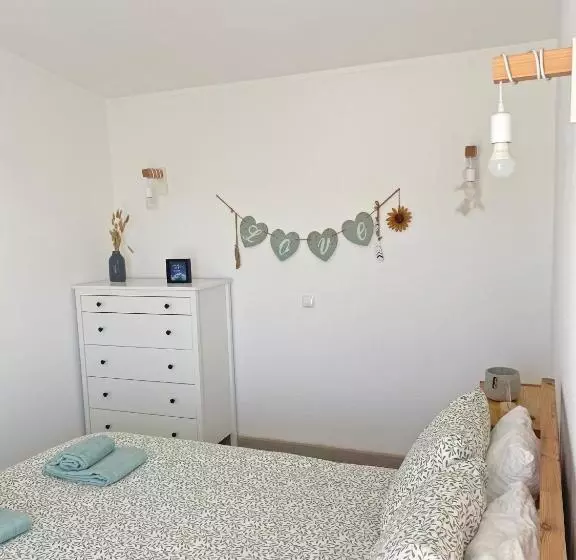 پانسیون Amora S Guest House
