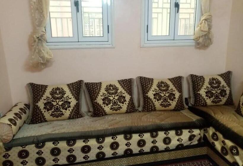 پانسیون Dar El Ghali