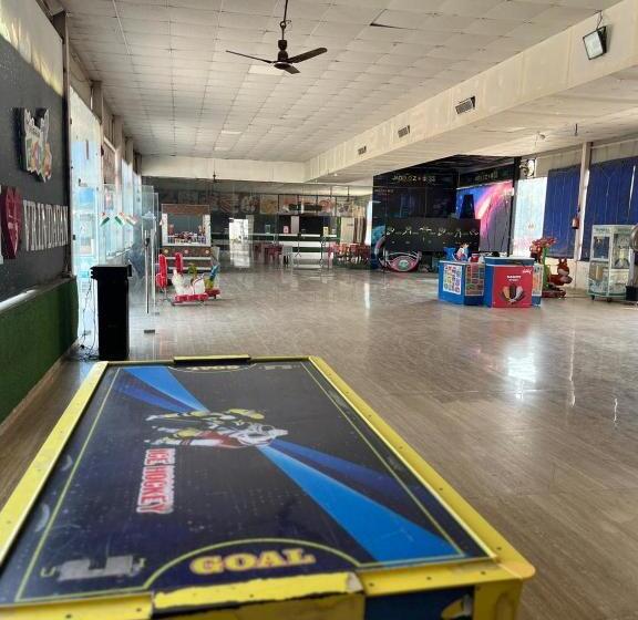 膳宿费 Krishna Fun Land