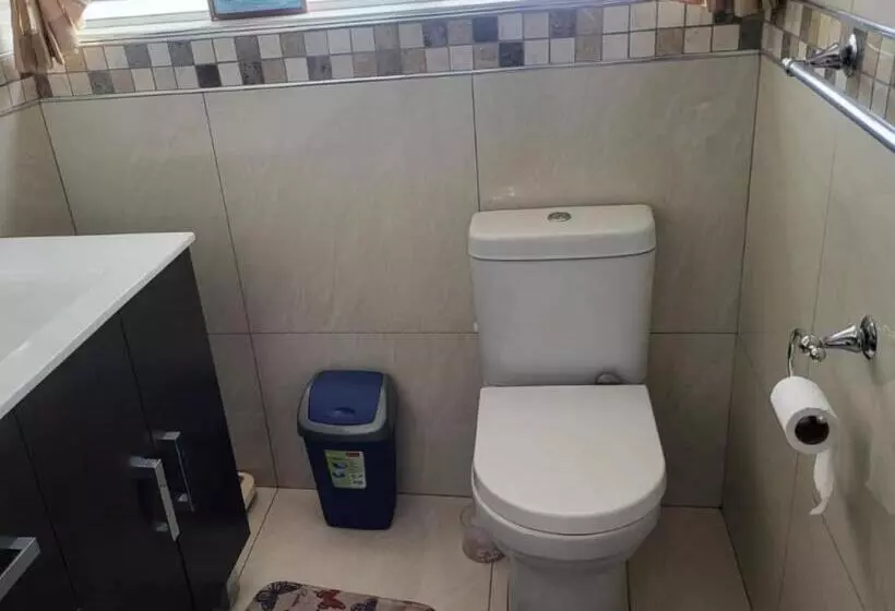 Majatalo Orca Estate Guesthouse Self Catering Accommodation