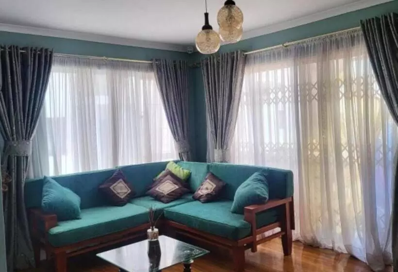 Majatalo Orca Estate Guesthouse Self Catering Accommodation