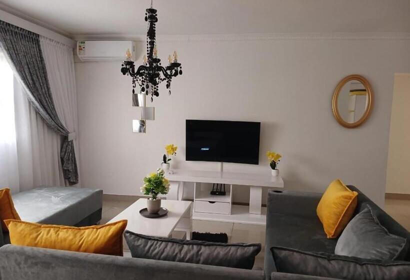 פנסיון Orca Estate Guesthouse Self Catering Accommodation