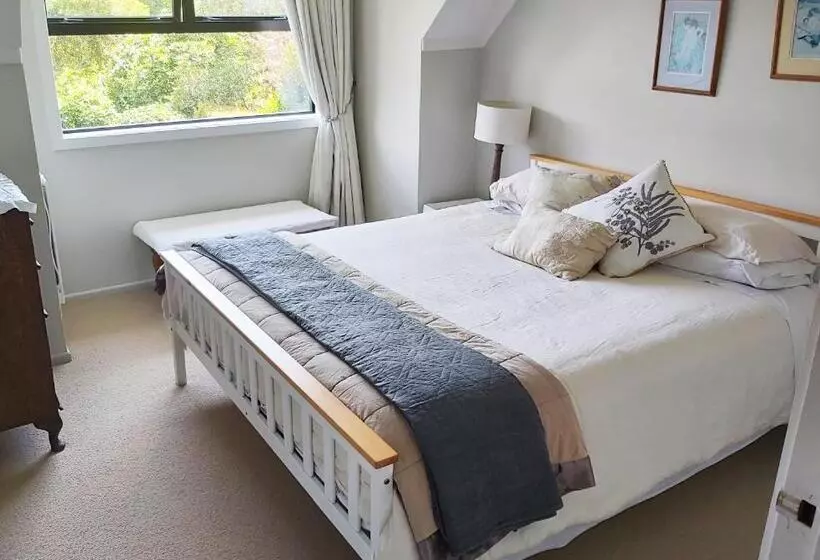 تختخواب و صبحانه Haven Homestay Rotorua