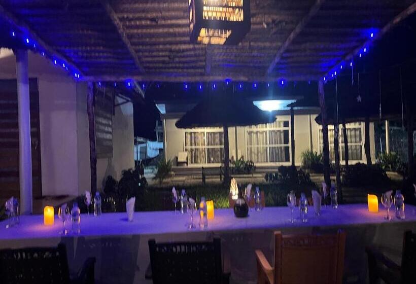 צימר New Dindini Lodge