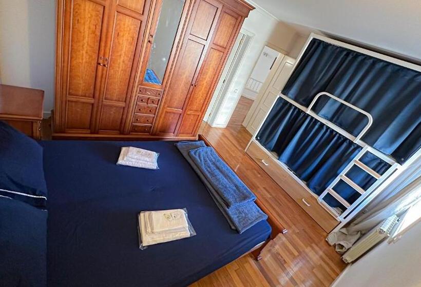 مبيت وإفطار Vhostel