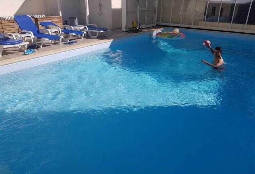 مبيت وإفطار Vhostel