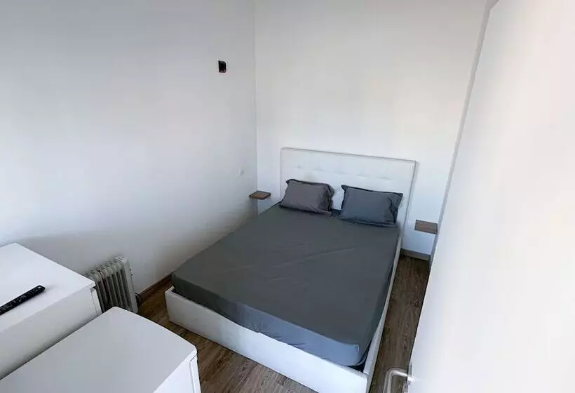 ベッドアンドブレックファースト Vhostel