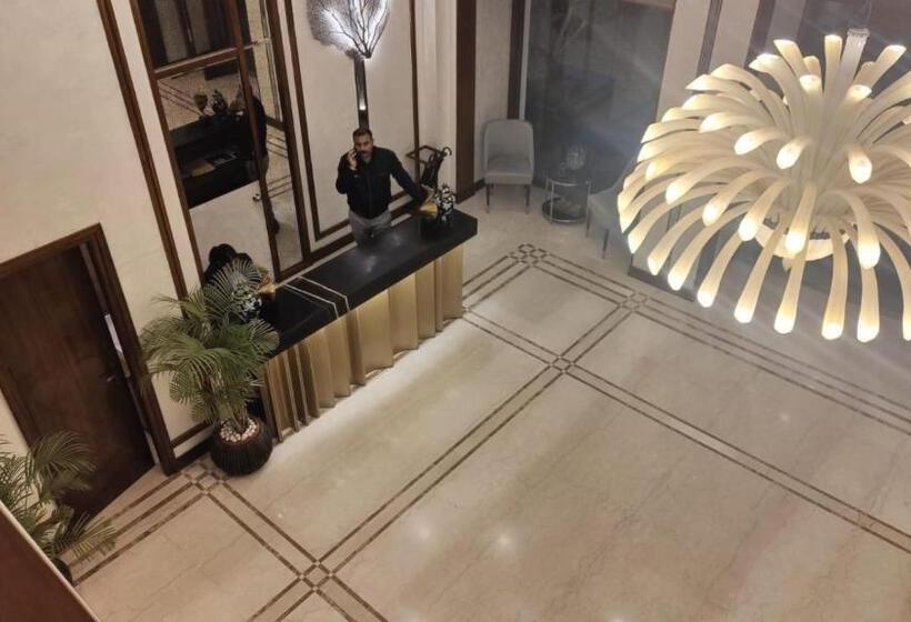 Central Park The Room