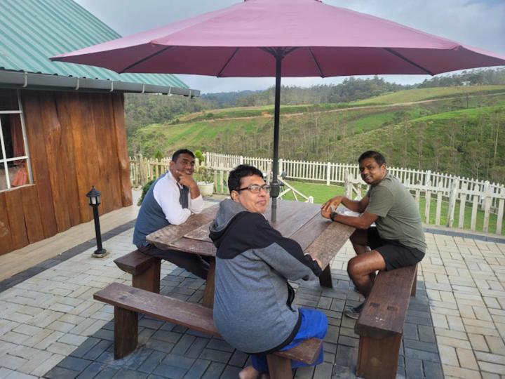 فندق Charley S Heaven Ambewela