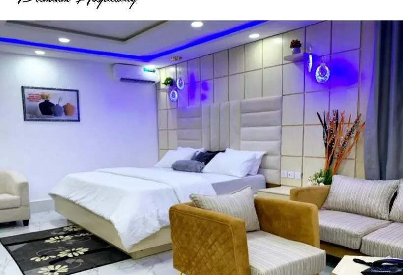 هتل D Fortunes Home