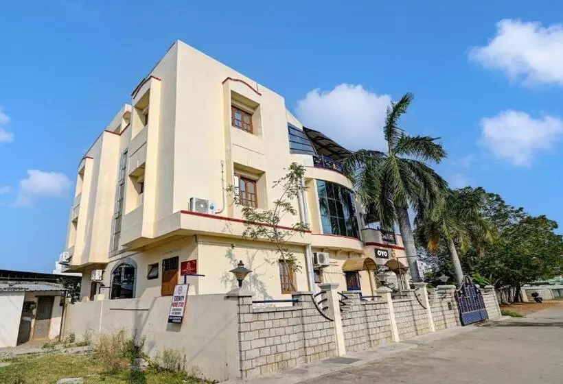 Hotelli Oyo Serenity Home Stay