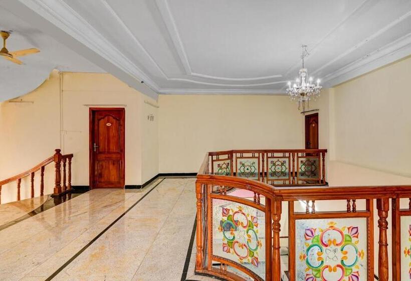 هتل Oyo Serenity Home Stay