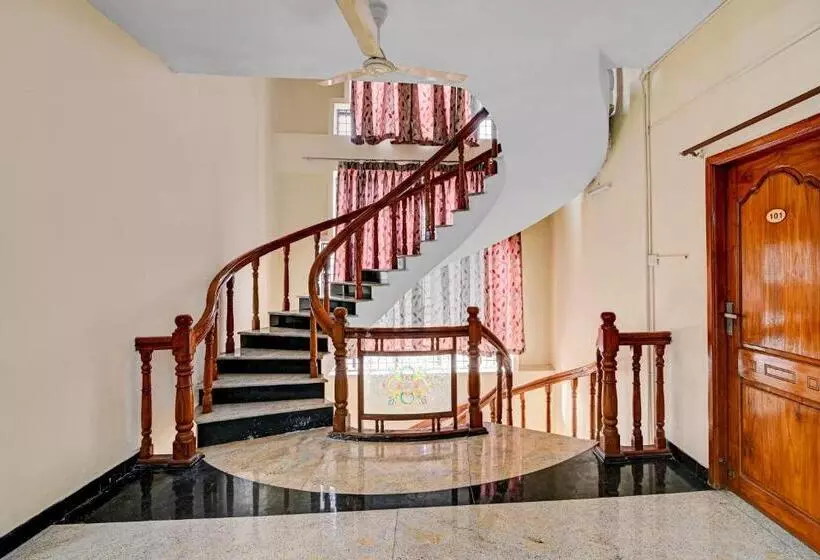 Hotelli Oyo Serenity Home Stay