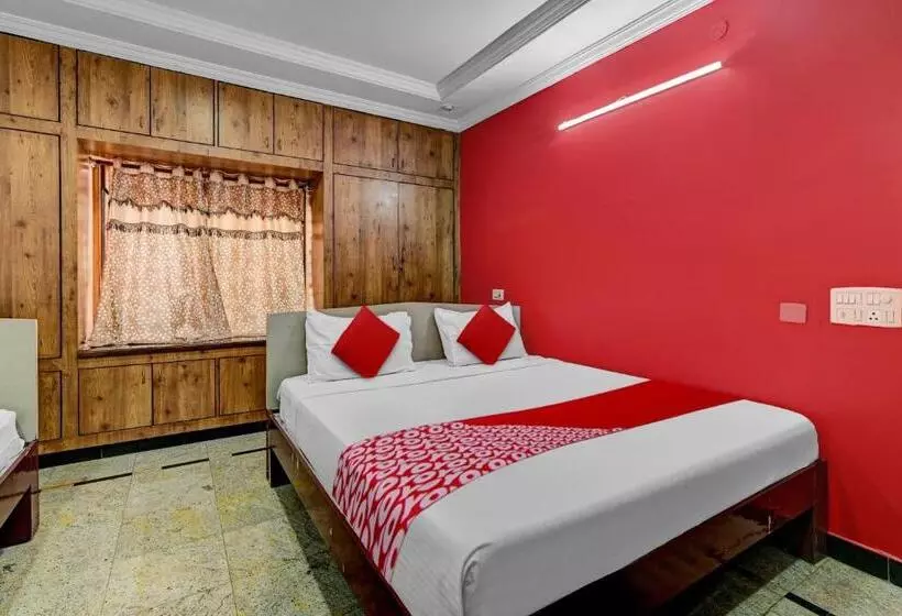 Hotelli Oyo Serenity Home Stay