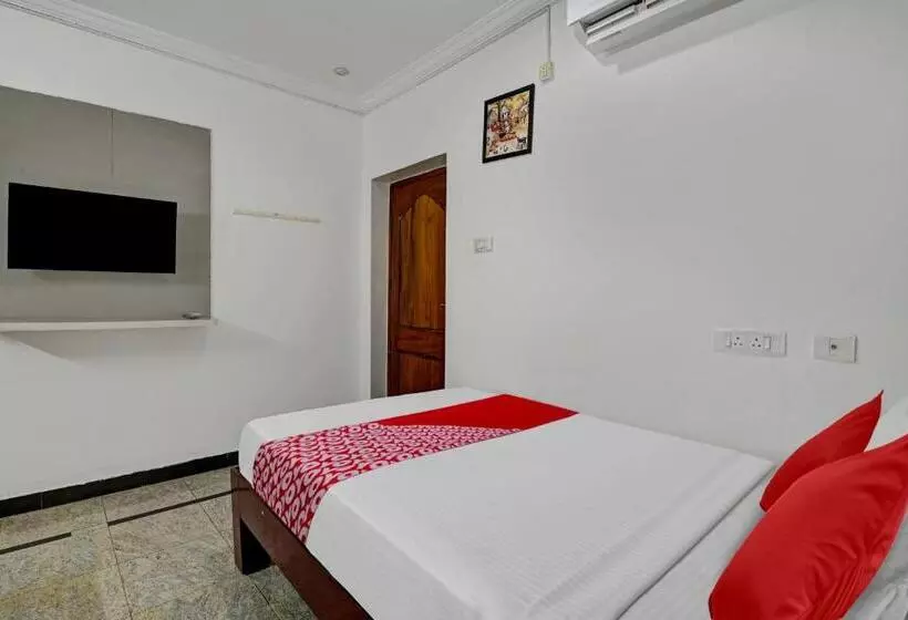 Hotelli Oyo Serenity Home Stay