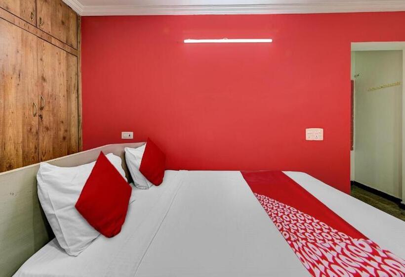 هتل Oyo Serenity Home Stay