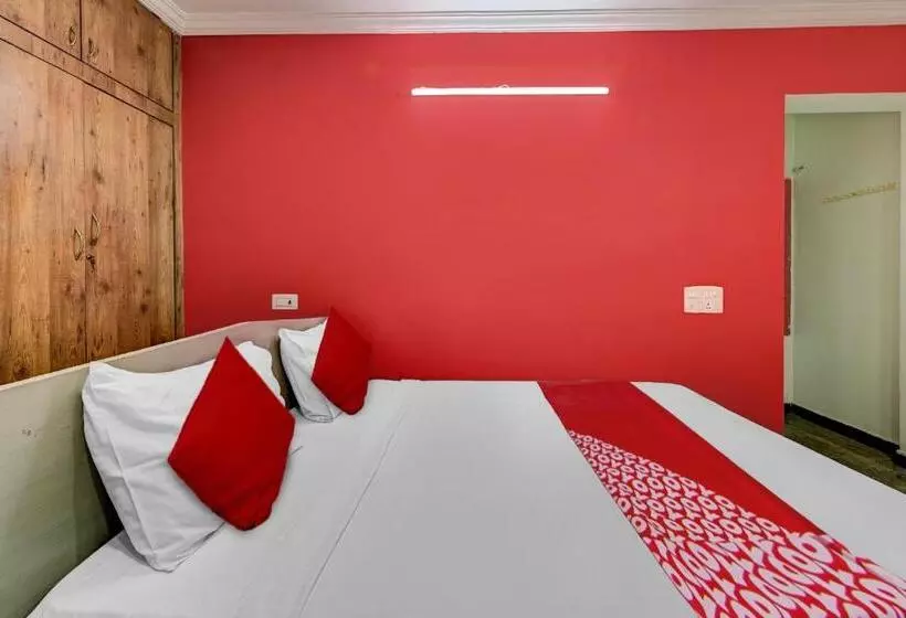 Hotelli Oyo Serenity Home Stay