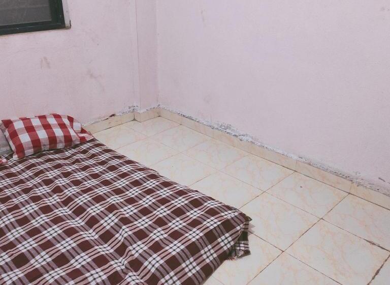 Hotel Radhesham Bhakt Niwas