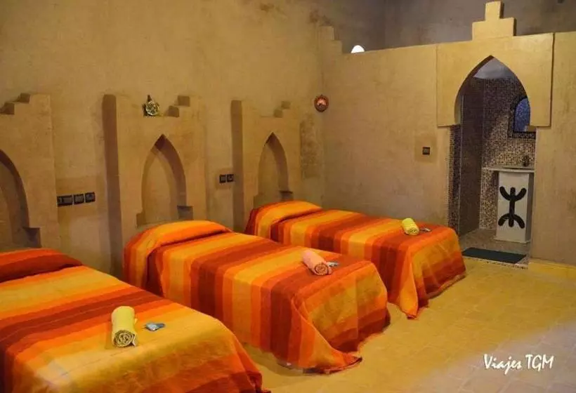 Hotelli Riad Ouzina Tgm