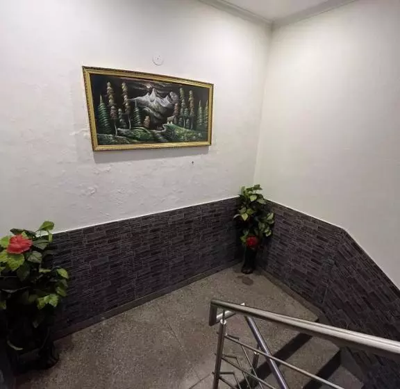 Hotel Vasu International