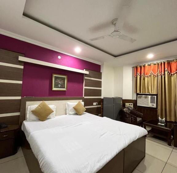 ホテル Vasu International