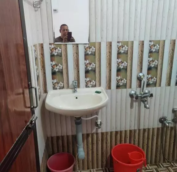 Pension  Leon Home Stay