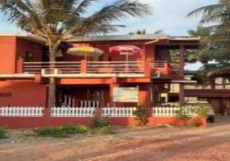 Pension  Leon Home Stay