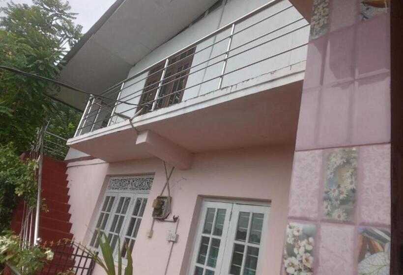 Пансион No Name