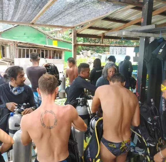ペンション Perhentian Idaman