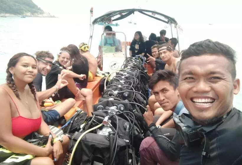 ペンション Perhentian Idaman