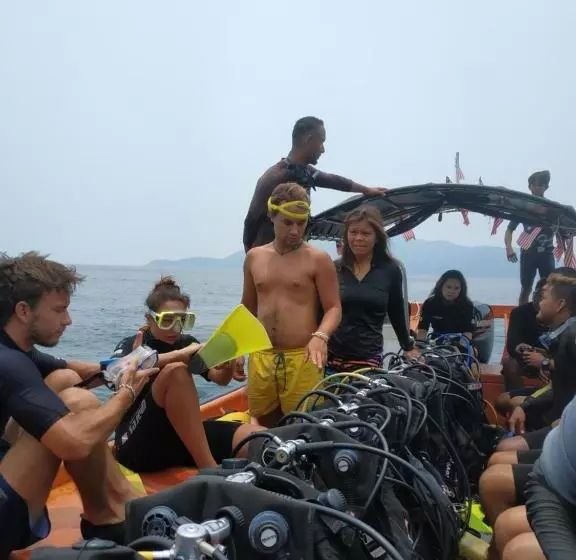 ペンション Perhentian Idaman